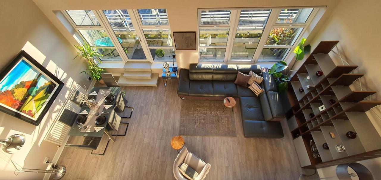 The Beautiful Bankmore Penthouse Апартаменты *